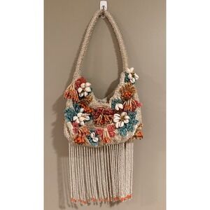 New Release Handcrafted in‎ India Sea Shell Fringe Cream Beaded Bag Viral TikTok